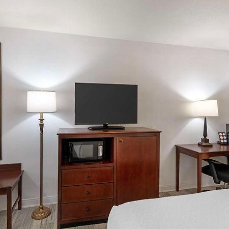 Best Western Plus Redondo Beach Inn מראה חיצוני תמונה