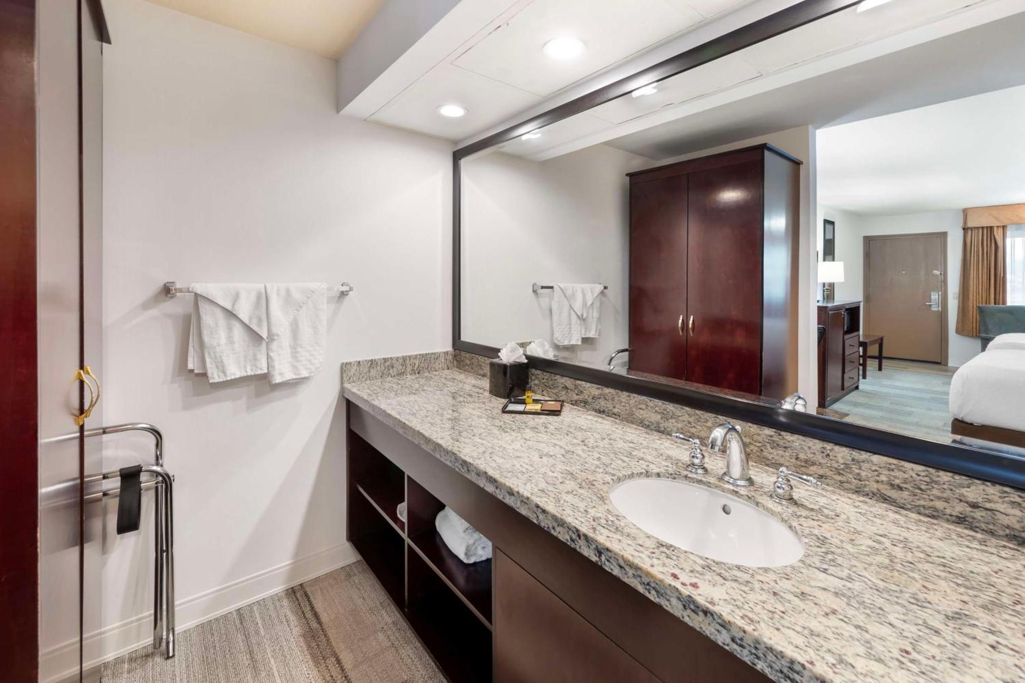 Best Western Plus Redondo Beach Inn מראה חיצוני תמונה