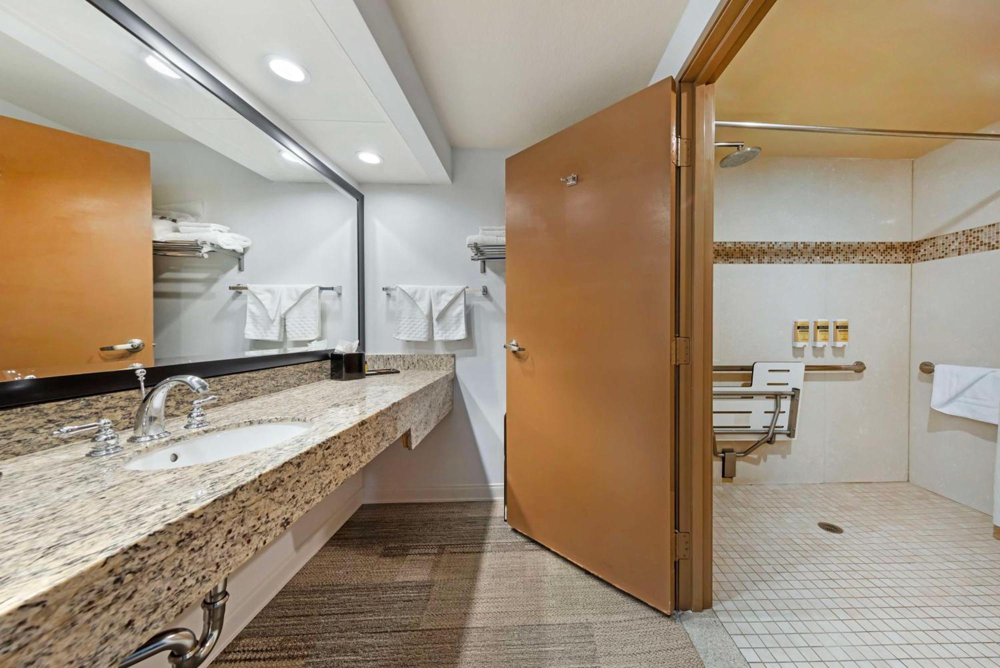 Best Western Plus Redondo Beach Inn מראה חיצוני תמונה
